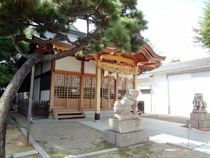フォーユー八尾山本 最寄りの神社